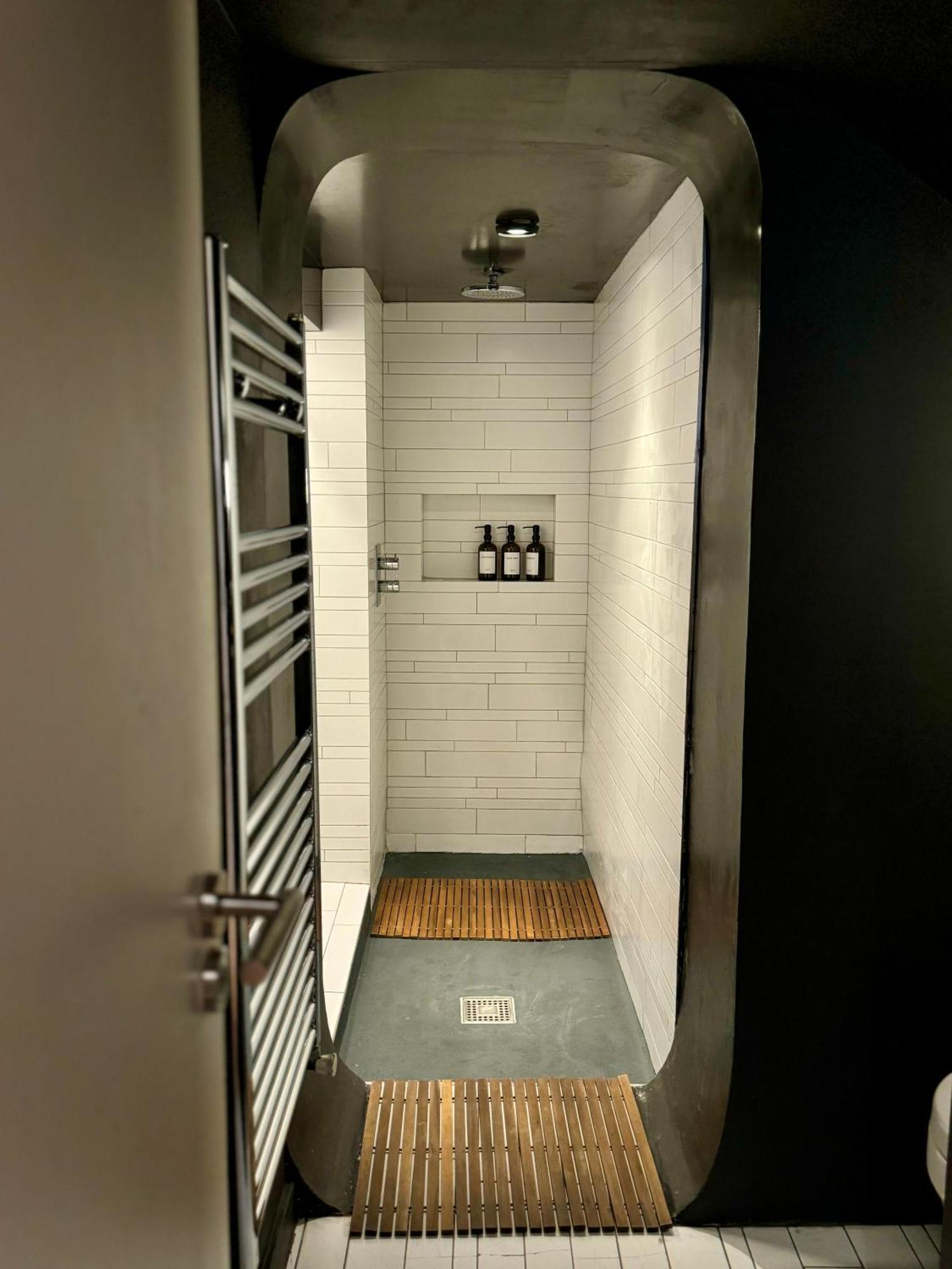 Apartment Regent Park London