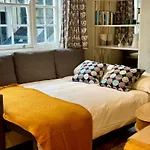 Central London Regent Park Apartment